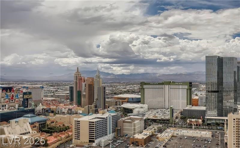135 East Harmon Avenue 22717 Las Vegas NV 89109