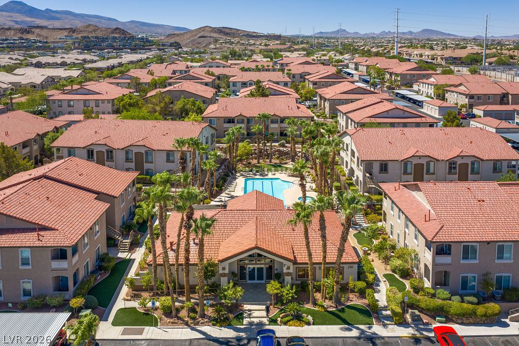 2305 West Horizon Ridge Parkway 2524 Henderson NV 89052