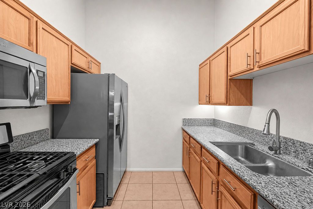 2305 West Horizon Ridge Parkway 2524 Henderson NV 89052