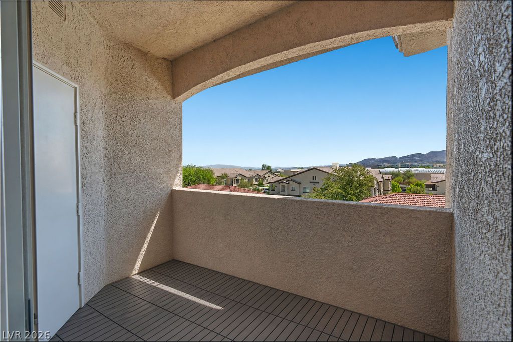 2305 West Horizon Ridge Parkway 2524 Henderson NV 89052