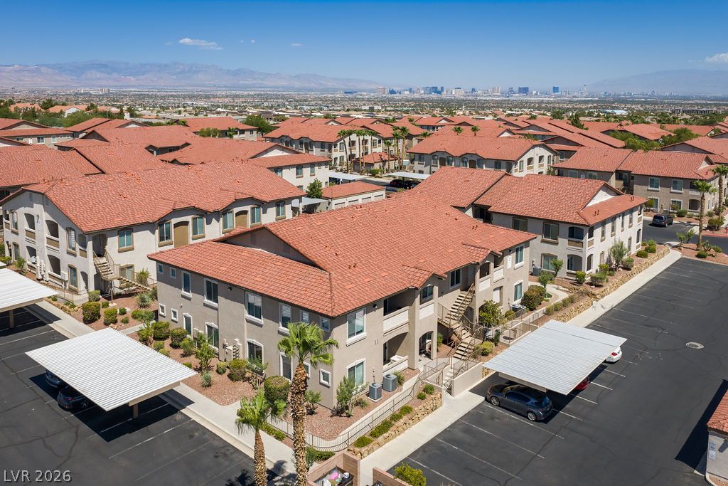 2305 West Horizon Ridge Parkway 2524 Henderson NV 89052