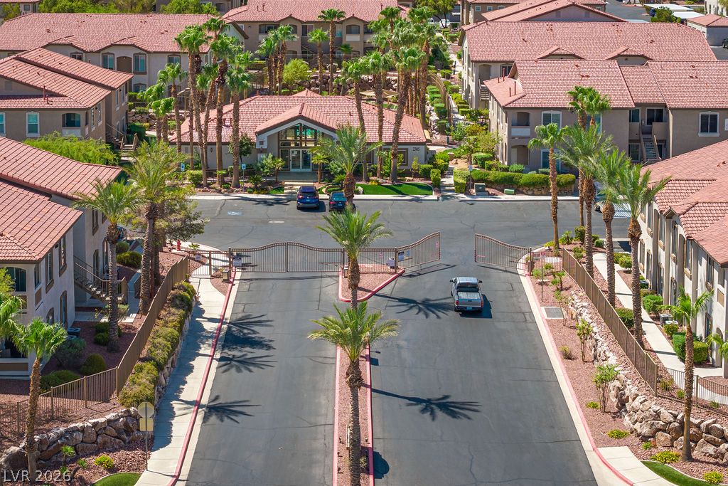 2305 West Horizon Ridge Parkway 2524 Henderson NV 89052