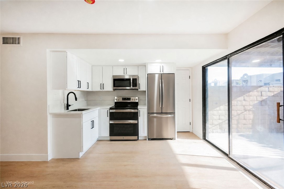 331 Misty Isle Lane B Las Vegas NV 89107