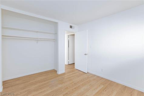 3821 1/2 Daisy Street 26 Las Vegas NV 89119