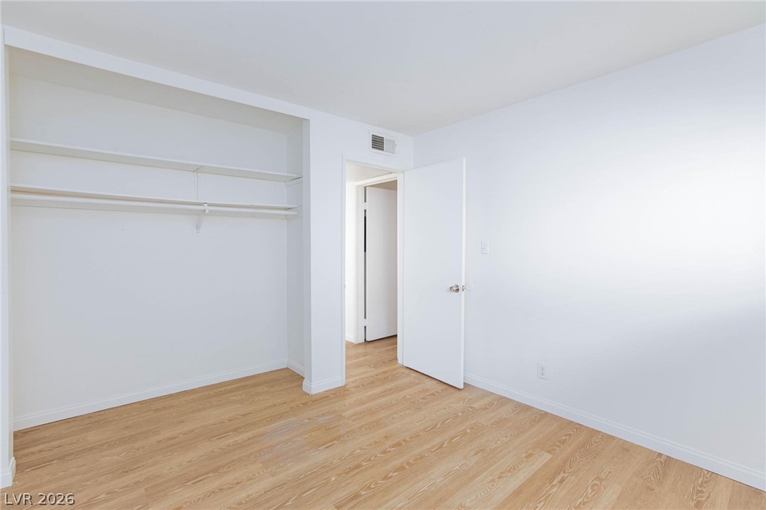 3821 1/2 Daisy Street 26 Las Vegas NV 89119