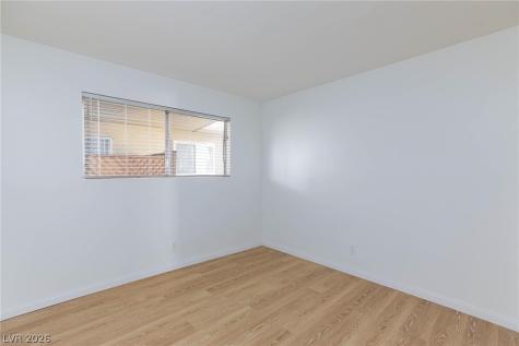 3821 1/2 Daisy Street 26 Las Vegas NV 89119