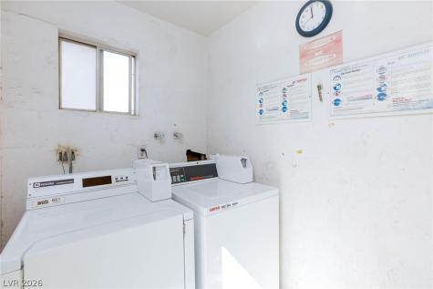 3821 1/2 Daisy Street 26 Las Vegas NV 89119