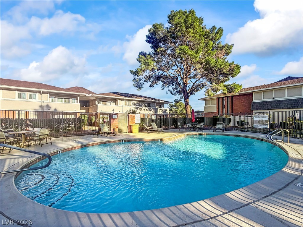 2867 Geary Place 3006 Las Vegas NV 89109