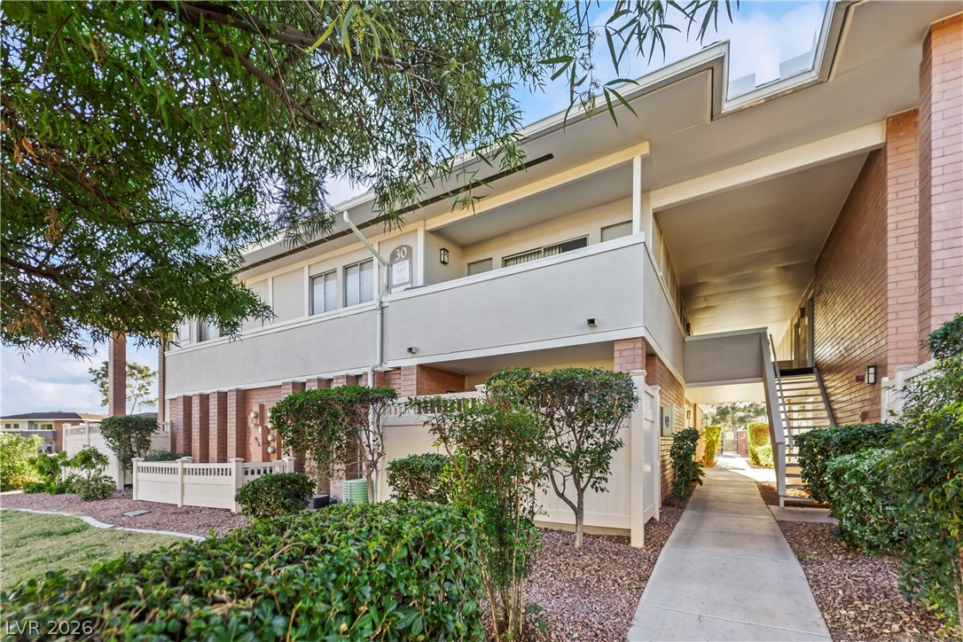 2867 Geary Place 3006 Las Vegas NV 89109