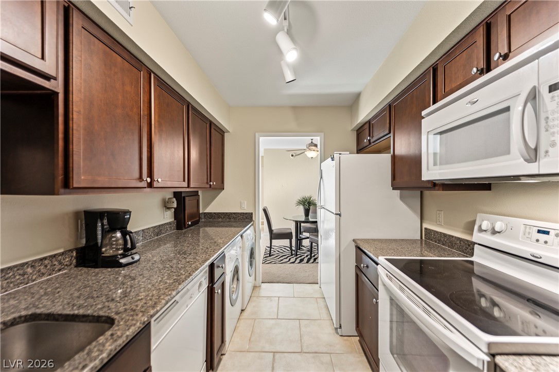 2867 Geary Place 3006 Las Vegas NV 89109