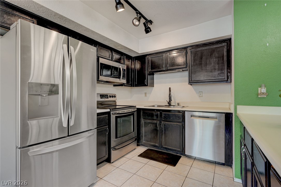 1101 Falconhead Lane 101 Las Vegas NV 89128