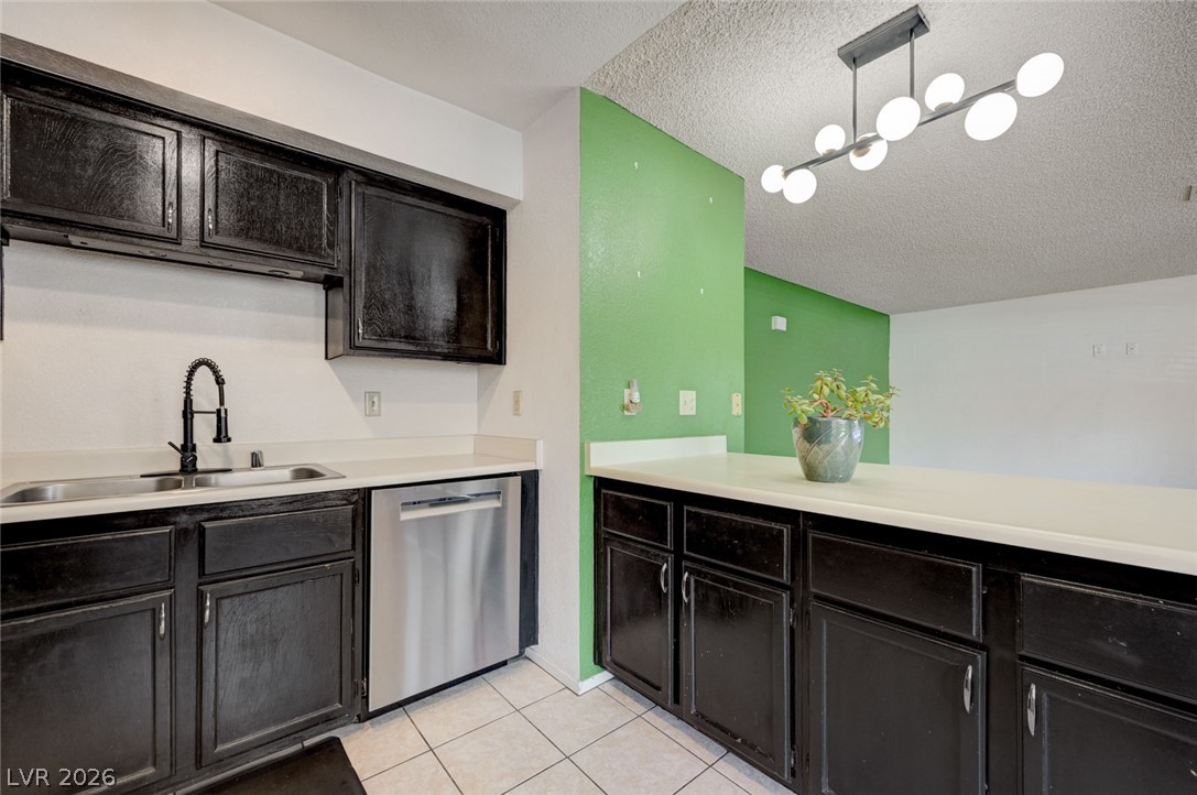 1101 Falconhead Lane 101 Las Vegas NV 89128