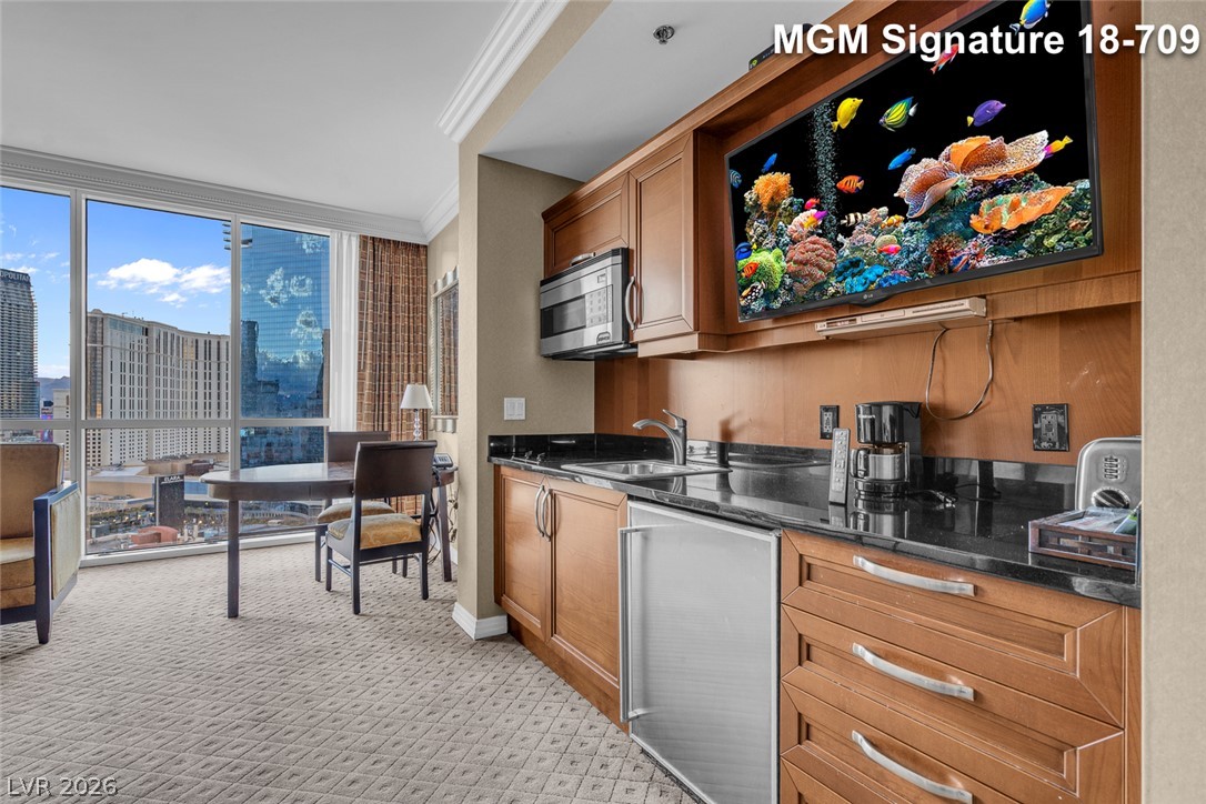 135 East Harmon Avenue 1809 Las Vegas NV 89109