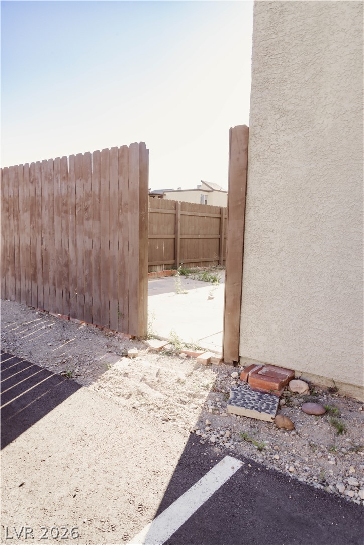 1477 Hialeah Drive C Las Vegas NV 89119