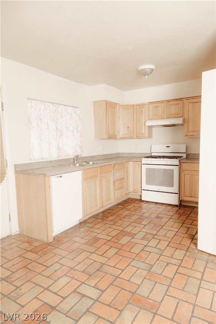 1477 Hialeah Drive C Las Vegas NV 89119