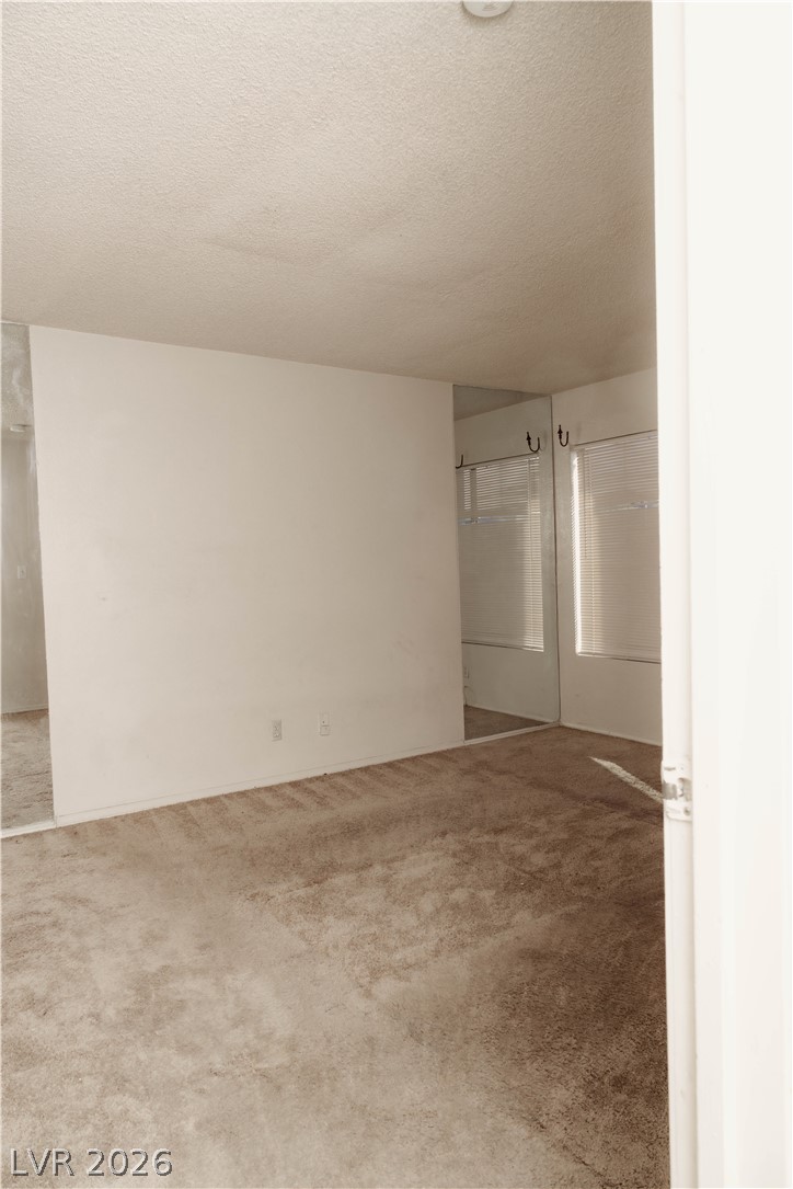1477 Hialeah Drive C Las Vegas NV 89119
