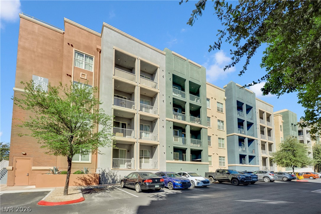 32 East Serene Avenue 119 Las Vegas NV 89123