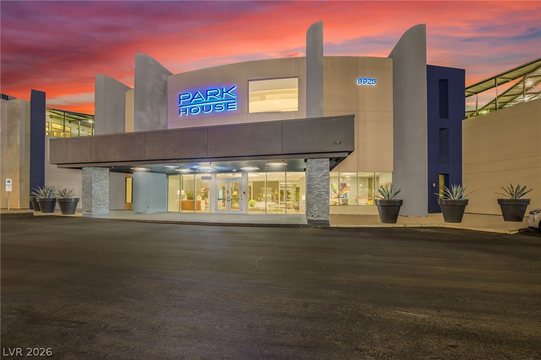 8925 West Flamingo Road 201 Las Vegas NV 89147
