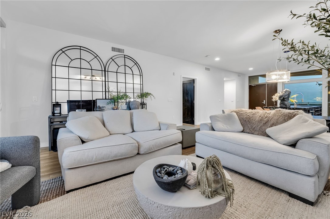 8925 West Flamingo Road 201 Las Vegas NV 89147