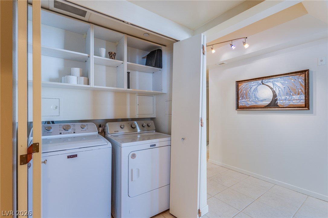 2877 Paradise Road 1406 Las Vegas NV 89109