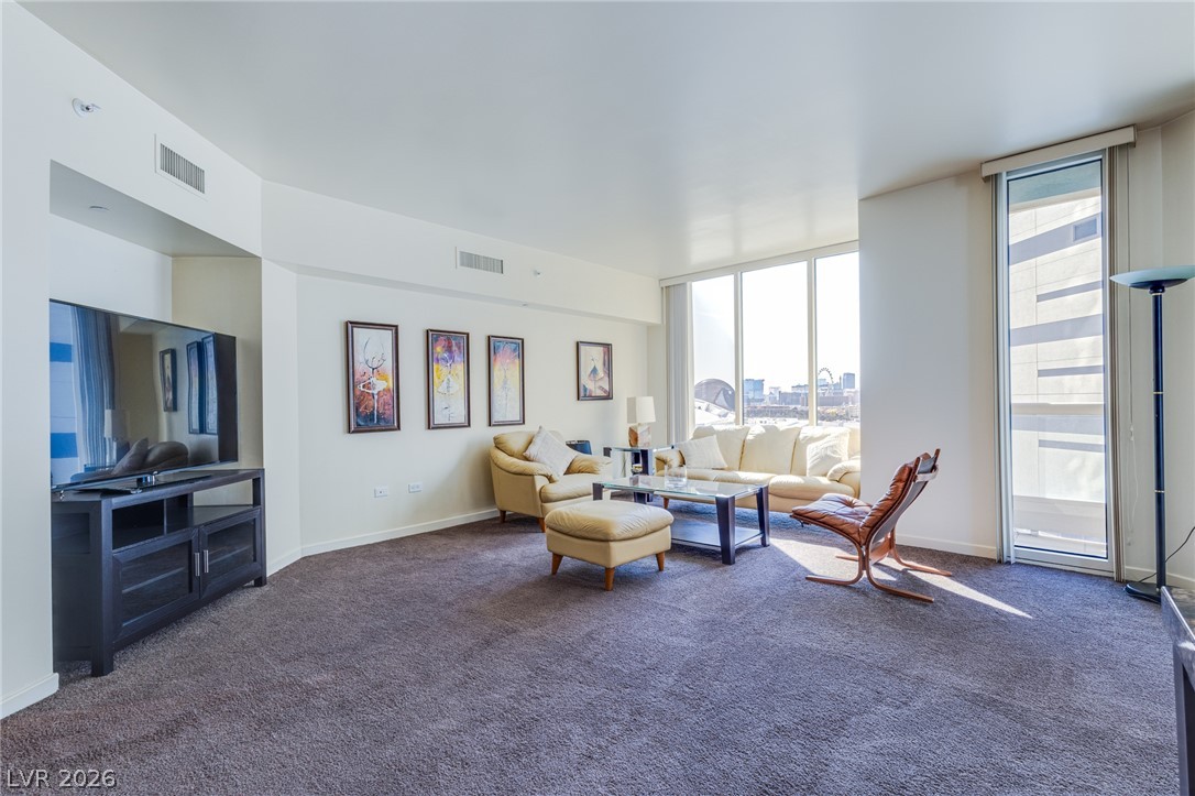 2877 Paradise Road 1406 Las Vegas NV 89109