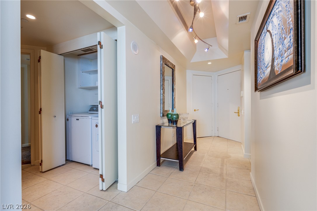 2877 Paradise Road 1406 Las Vegas NV 89109