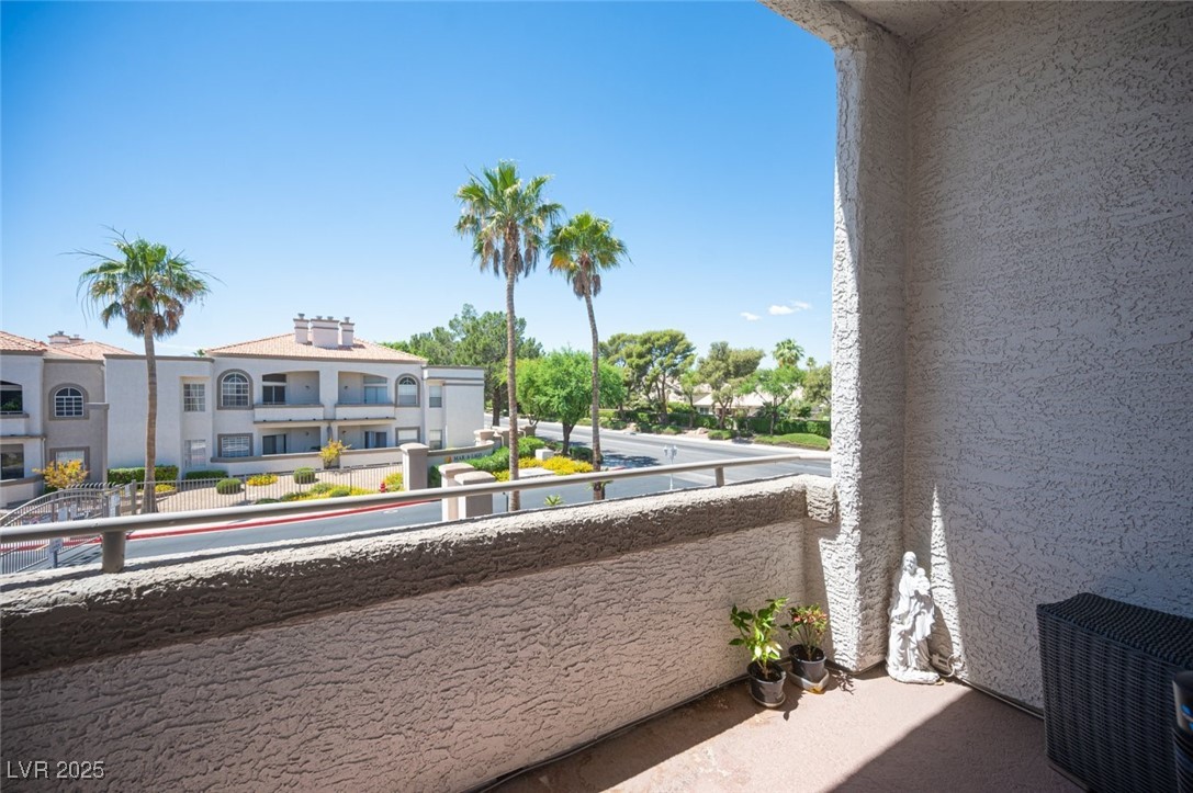 3150 Soft Breezes Drive 2220 Las Vegas NV 89128
