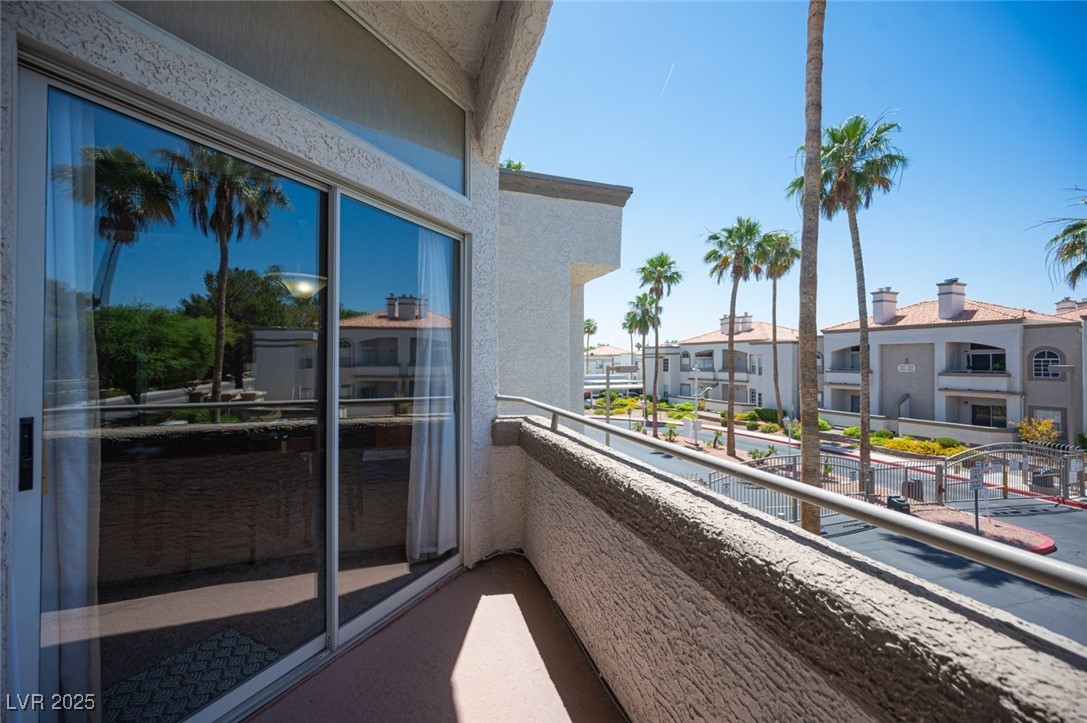 3150 Soft Breezes Drive 2220 Las Vegas NV 89128