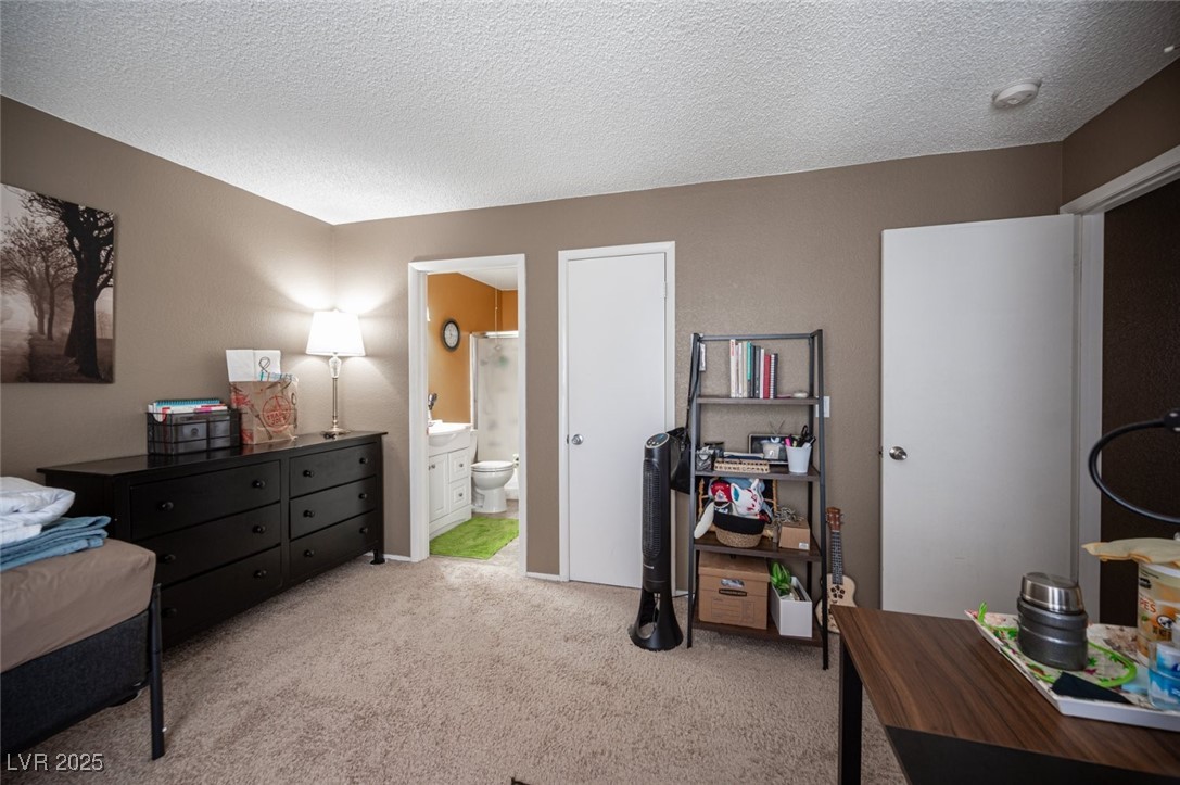 3150 Soft Breezes Drive 2220 Las Vegas NV 89128