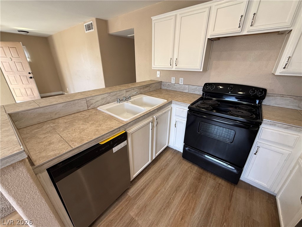 2982 Juniper Hills Boulevard 201 Las Vegas NV 89142