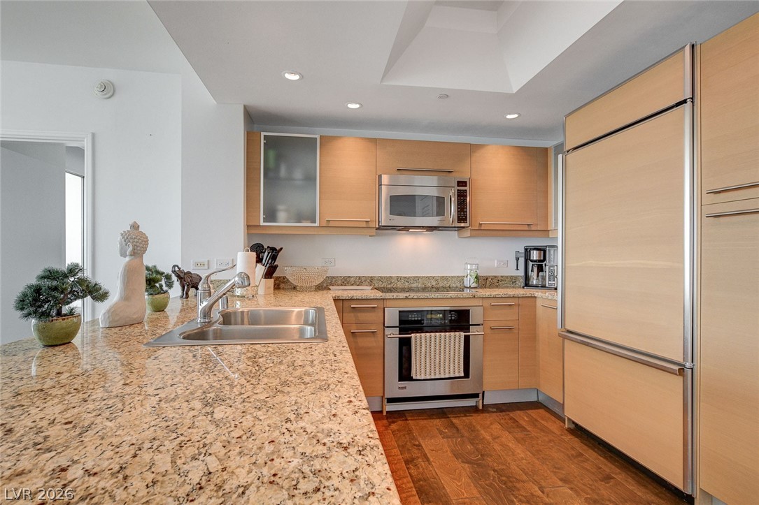 222 Karen Avenue 4101 Las Vegas NV 89109