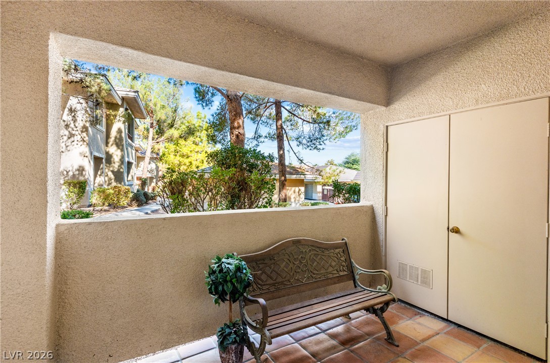 1012 Domnus Lane 102 Las Vegas NV 89144