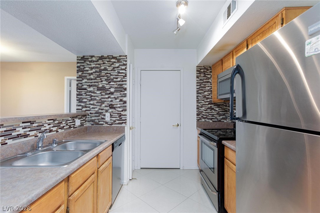 6650 West Warm Springs Road 2027 Las Vegas NV 89118