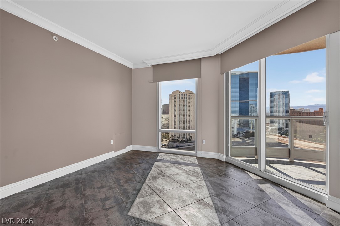 222 Karen Avenue 2608 Las Vegas NV 89109
