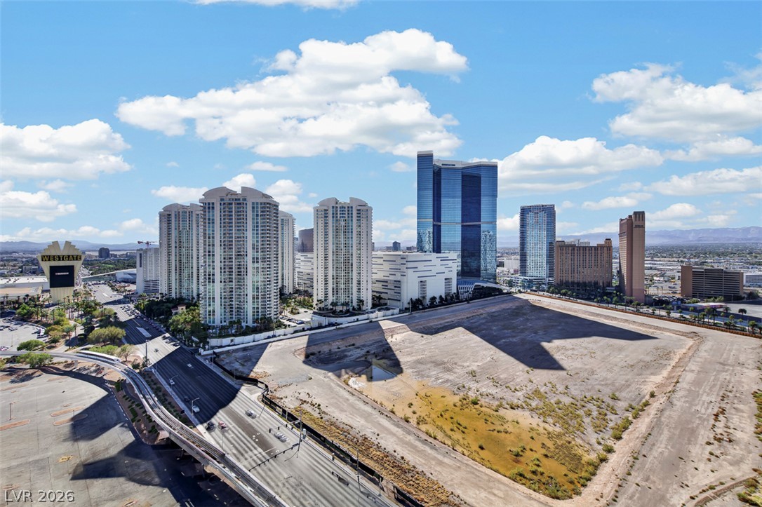222 Karen Avenue 2608 Las Vegas NV 89109
