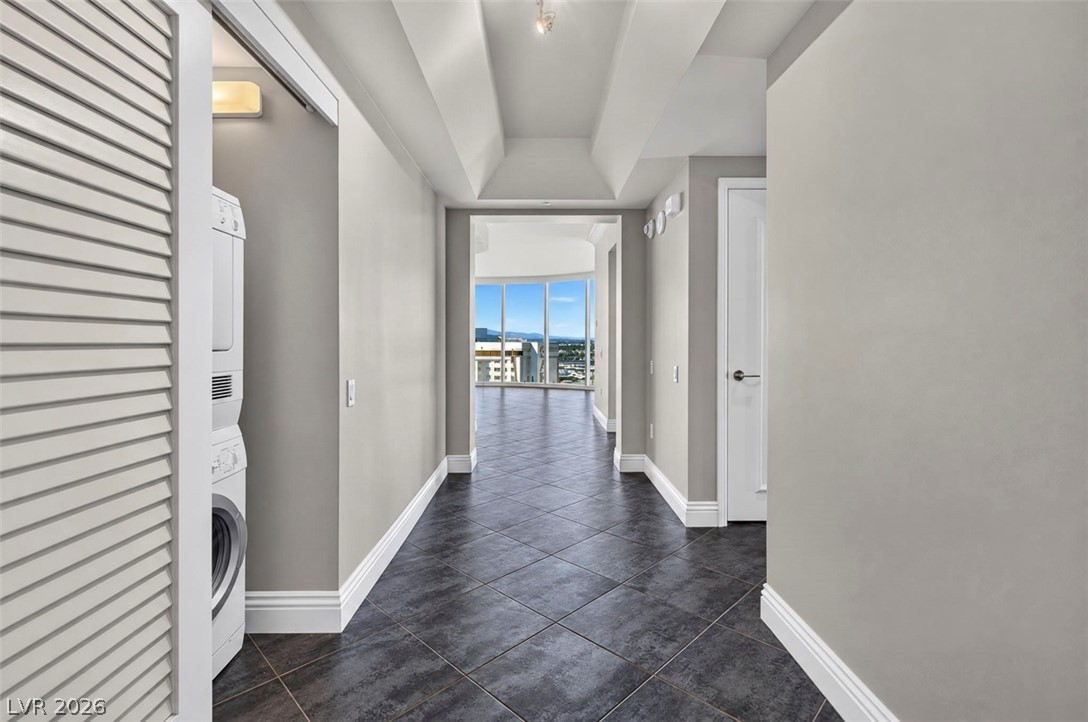 222 Karen Avenue 2608 Las Vegas NV 89109