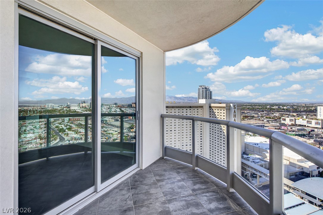 222 Karen Avenue 2608 Las Vegas NV 89109