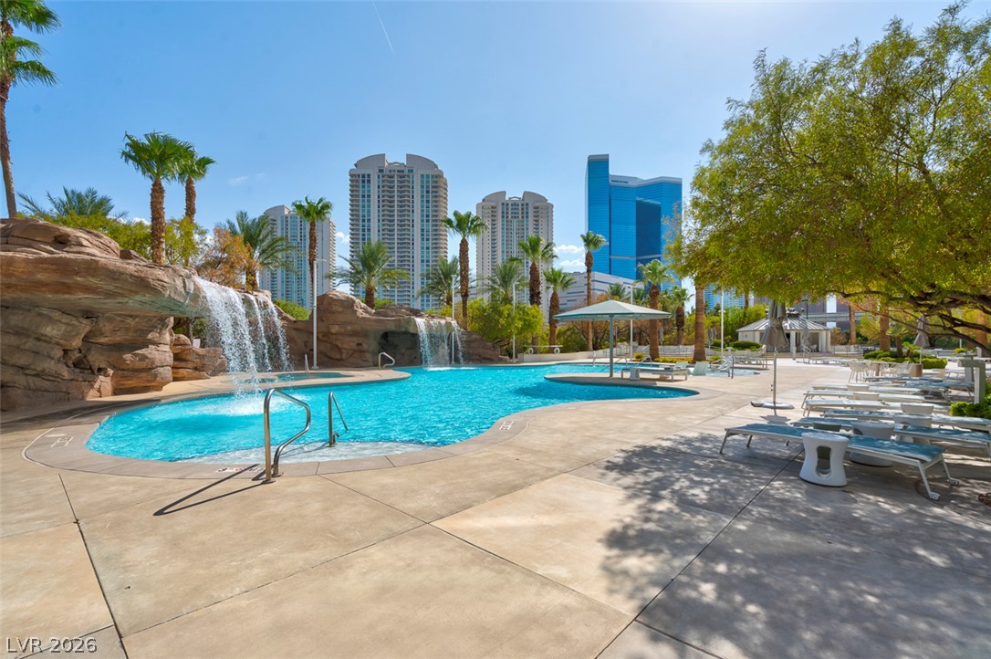 222 Karen Avenue 2608 Las Vegas NV 89109