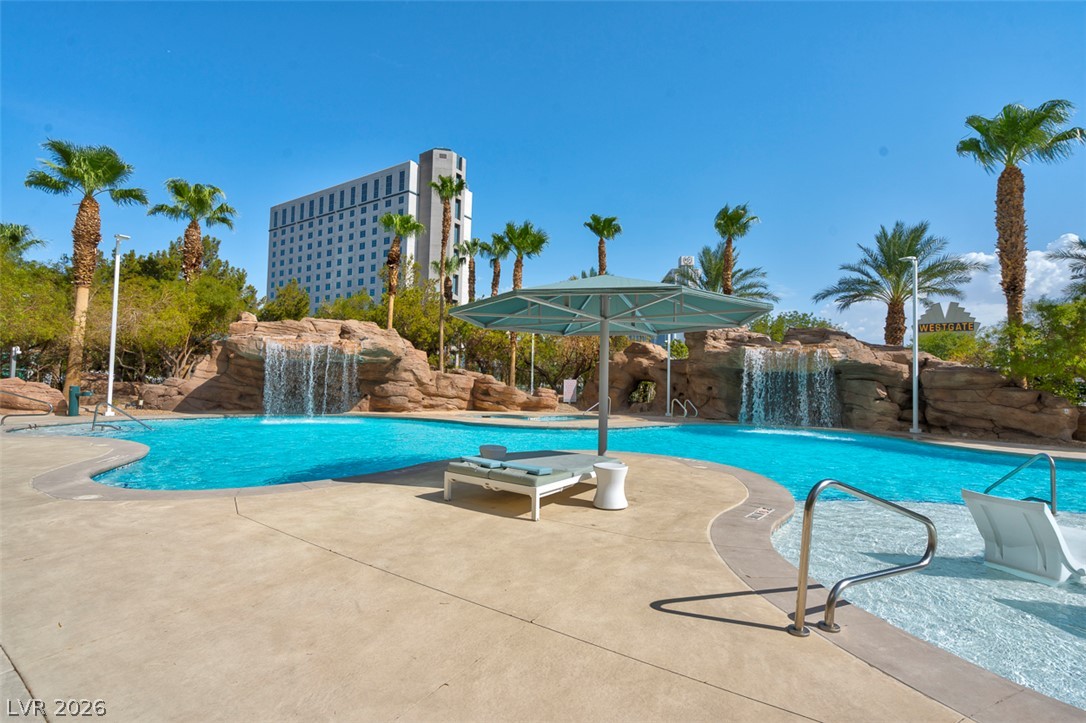 222 Karen Avenue 2608 Las Vegas NV 89109