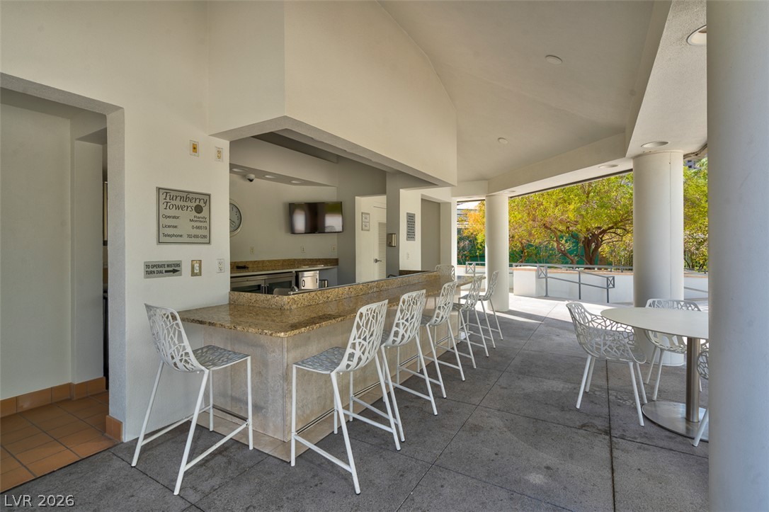 222 Karen Avenue 2608 Las Vegas NV 89109