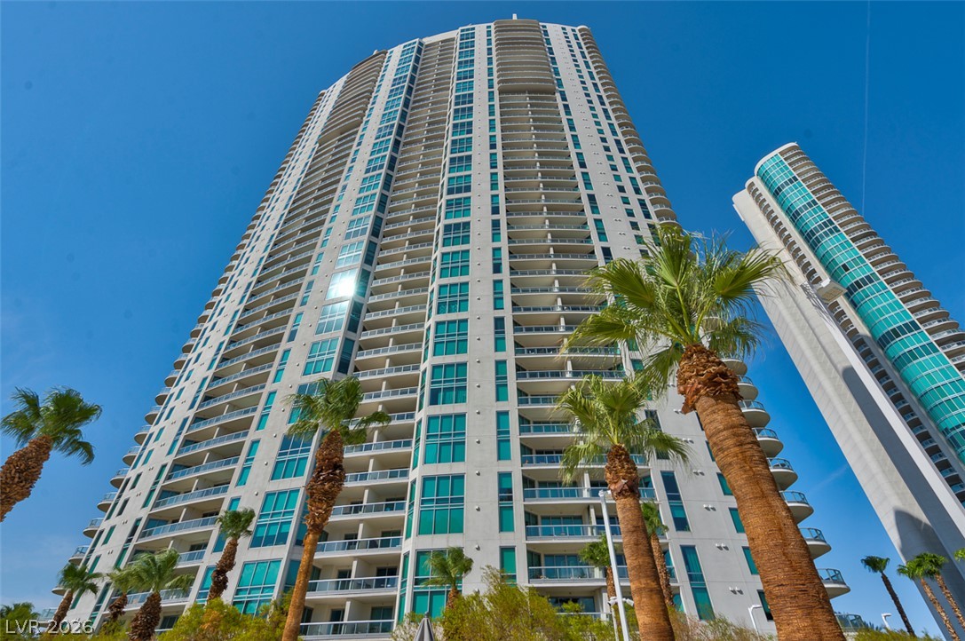 222 Karen Avenue 2608 Las Vegas NV 89109