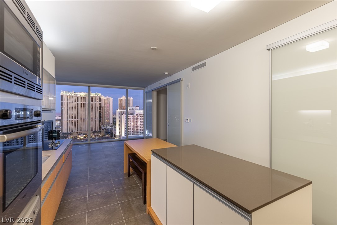 3722 Las Vegas Boulevard 1503 Las Vegas NV 89158