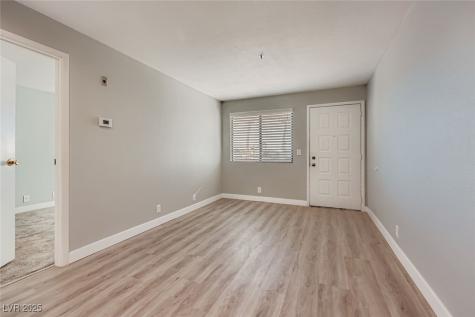 1381 East University Avenue 202 Las Vegas NV 89119