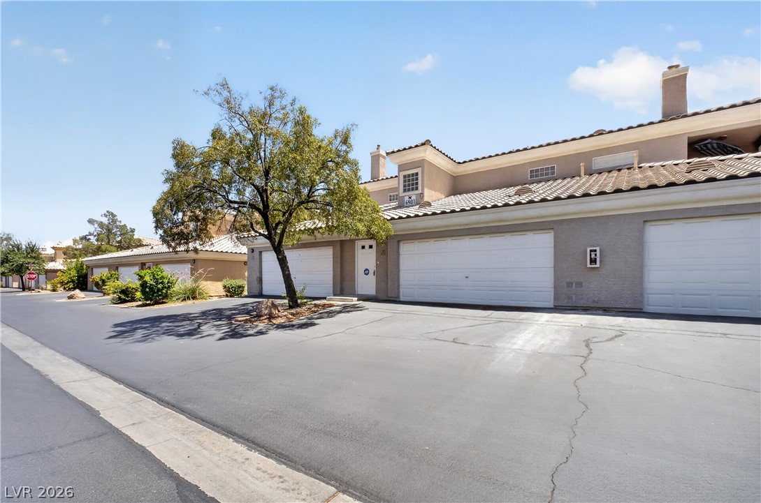 6901 Cobre Azul Avenue 202 Las Vegas NV 89108