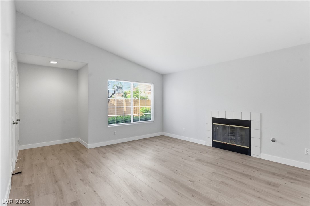 5449 Bugle Way 104 Las Vegas NV 89108