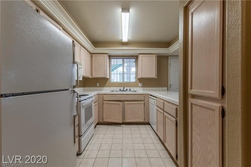 2725 South Nellis Boulevard 1041 Las Vegas NV 89121