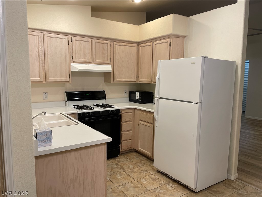7572 Durham Hall Avenue 201 Las Vegas NV 89130