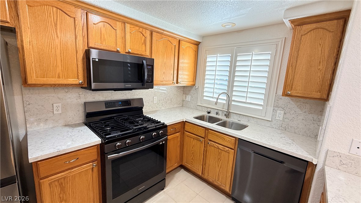 3327 Erva Street 123 Las Vegas NV 89117