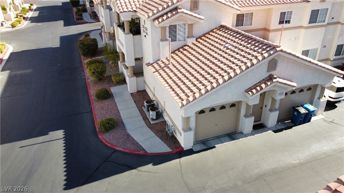 3327 Erva Street 123 Las Vegas NV 89117