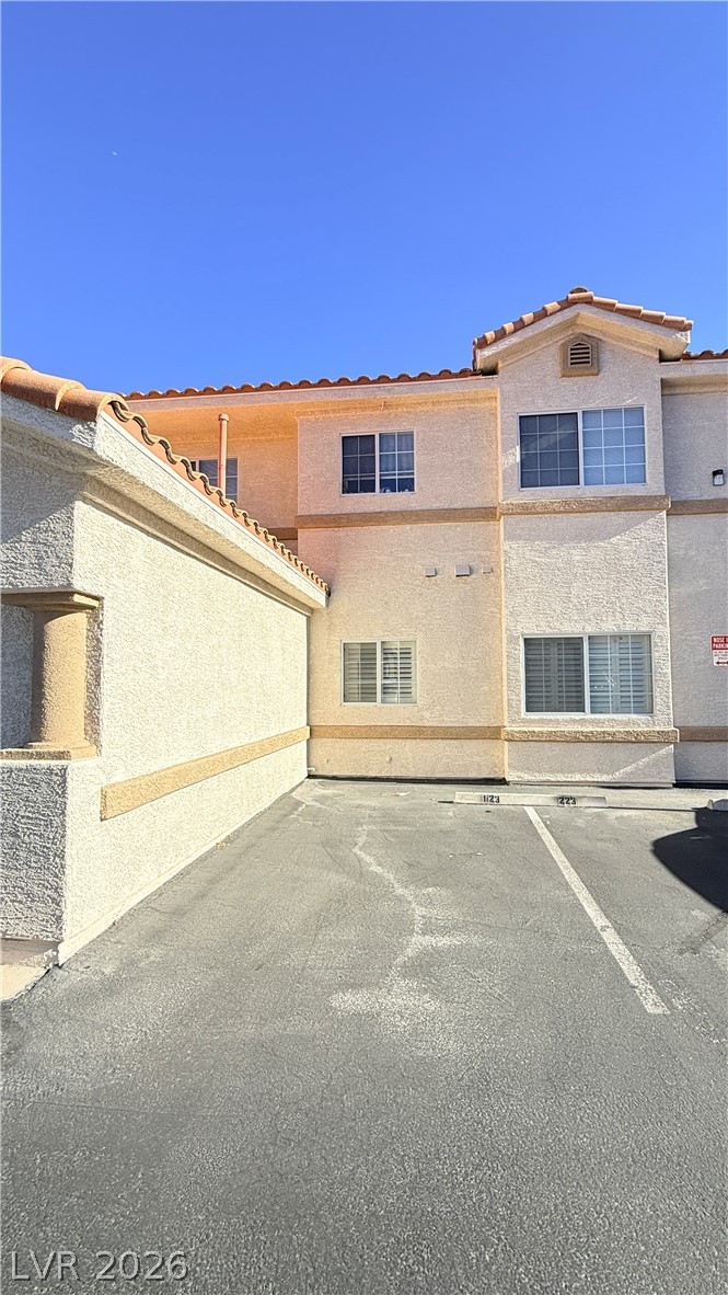 3327 Erva Street 123 Las Vegas NV 89117